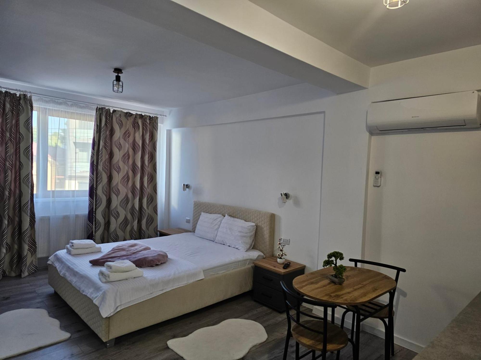 Didi Apartament Craiova Esterno foto